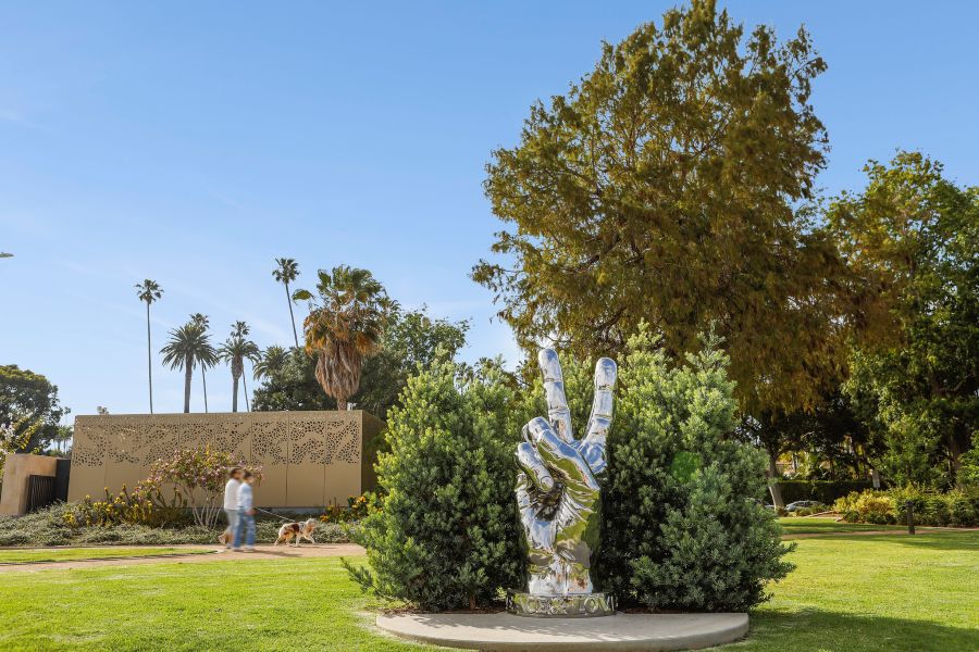 Peace and Love Sculpture